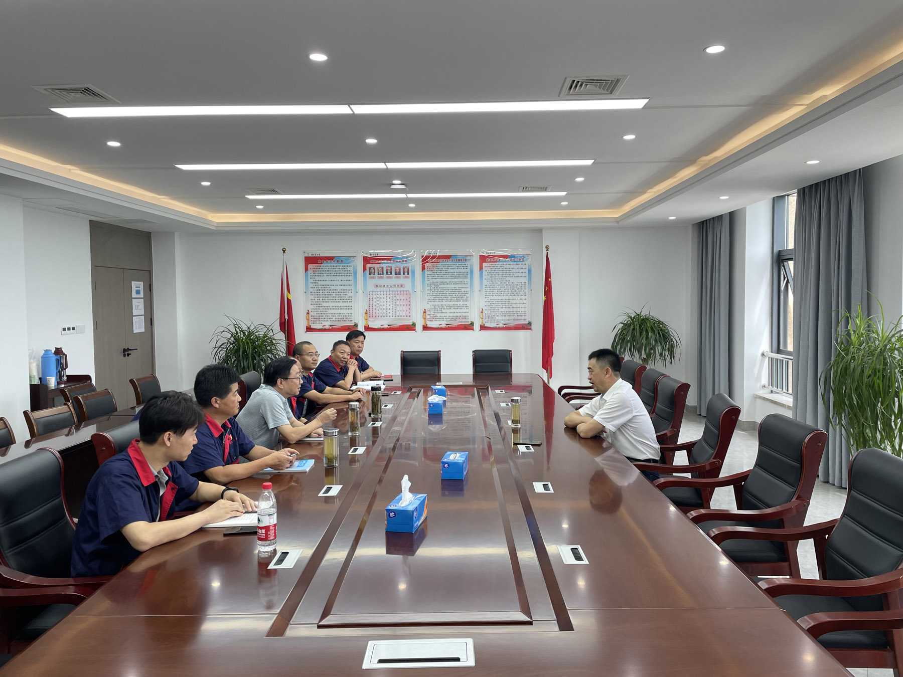 集團(tuán)公司黨委委員、總工程師周俊到公司調(diào)研 